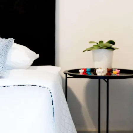 Boutique Cycladic - Elegant & Private Near Of The Merchia Beach