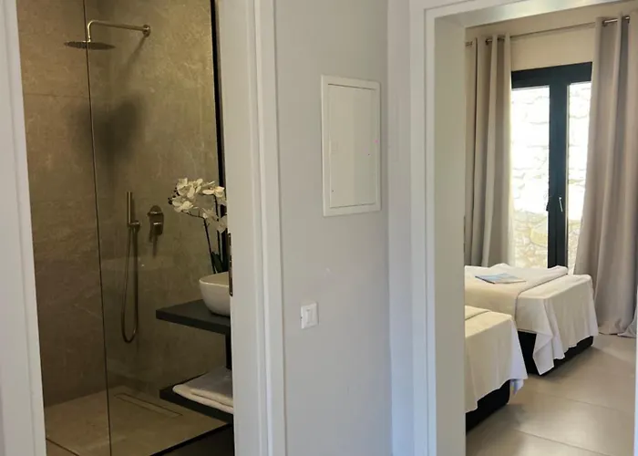 Boutique Cycladic Houses - Elegant & Private Stays Near Of The Beach Daire