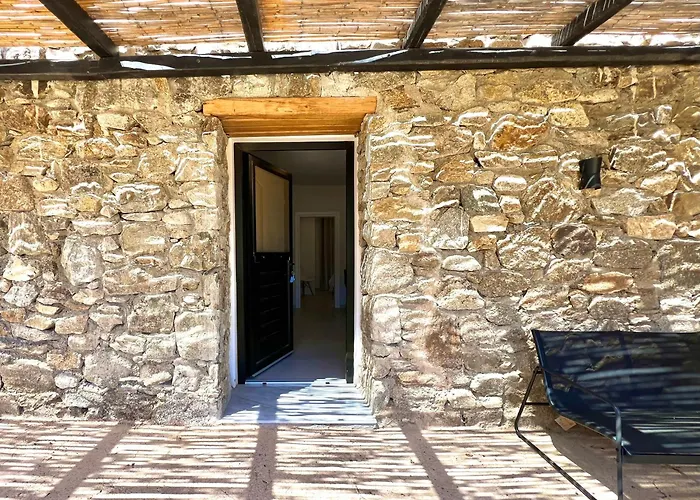 Daire Boutique Cycladic Houses - Elegant & Private Stays Near Of The Beach Merchia Beach