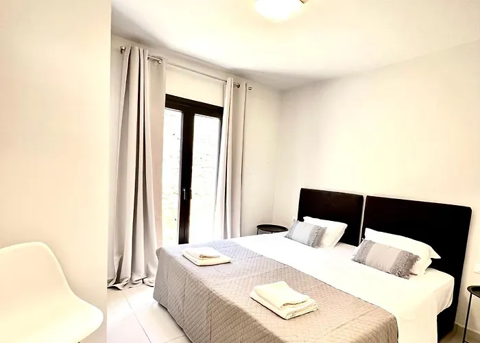 Apartamento Boutique Cycladic - Elegant & Private Near Of The Merchia Beach