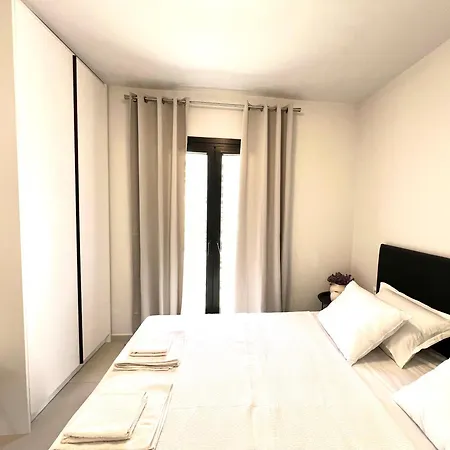 Apartamento Boutique Cycladic Houses - Elegant & Private Stays Near Of The Beach Merchia Beach